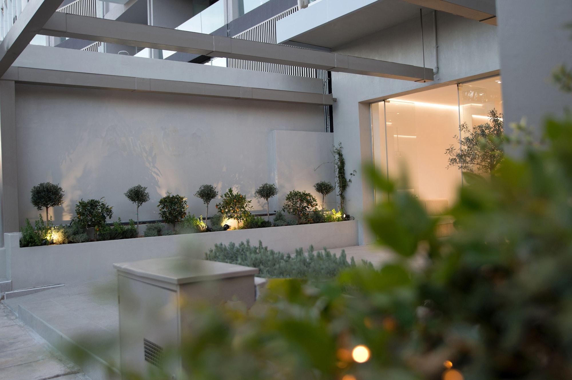 The Convo Athens Riviera Hotel Exterior foto